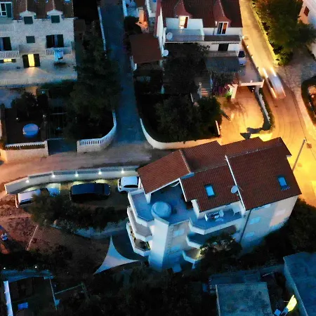 Appartement Rako